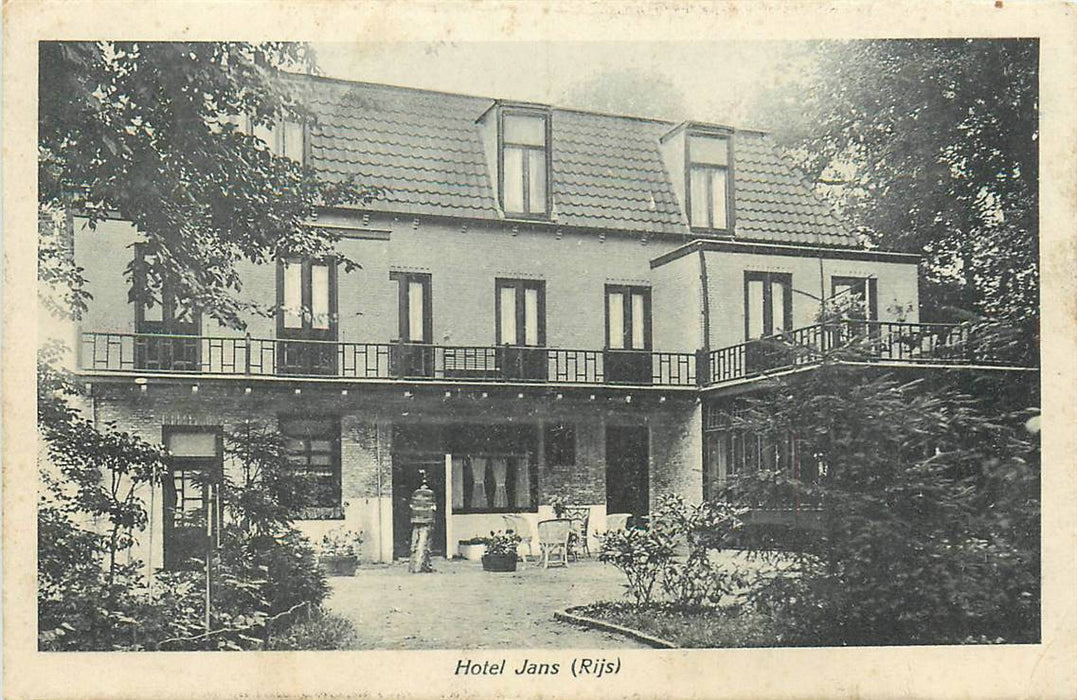 Rijs Hotel Jans