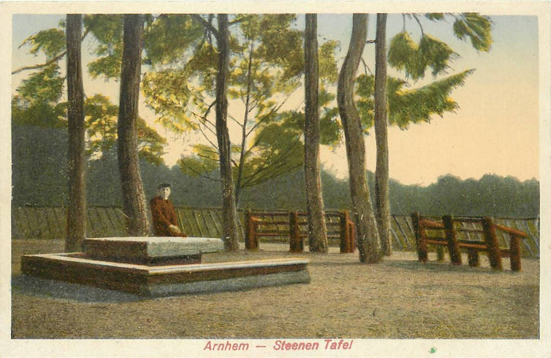 Arnhem Steenen Tafel