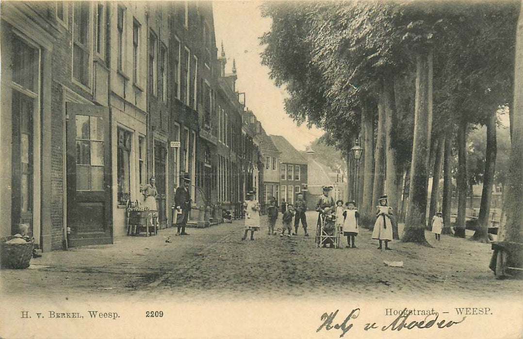 Weesp Hoogstraat