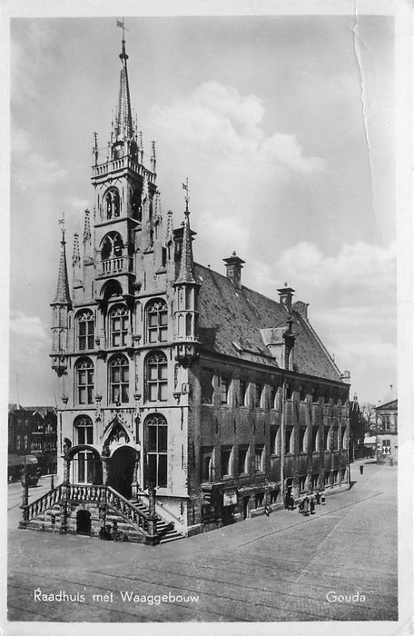 Gouda Raadhuis met Waaggebouw