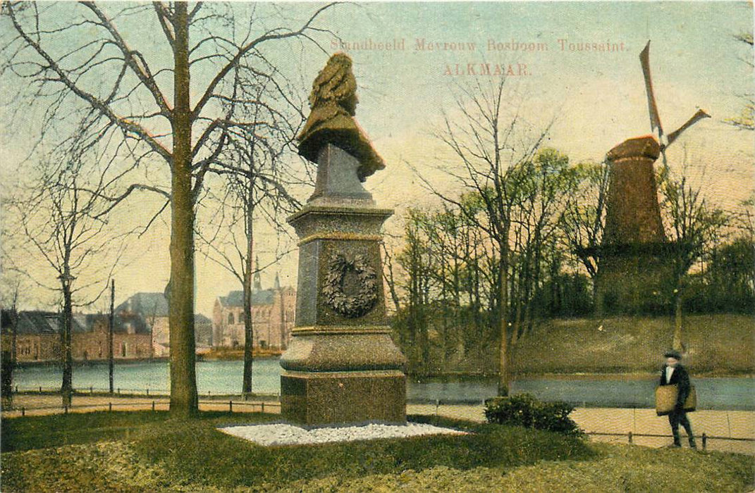 Alkmaar Standbeeld Mevrouw Bosboom Toussaint