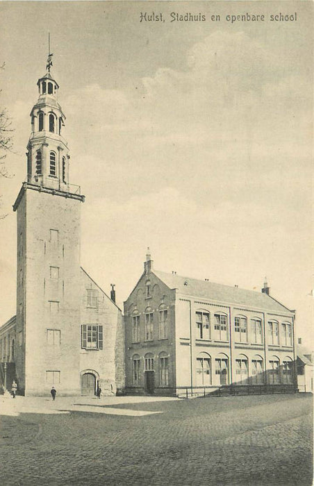 Hulst Stadhuis en openbare school