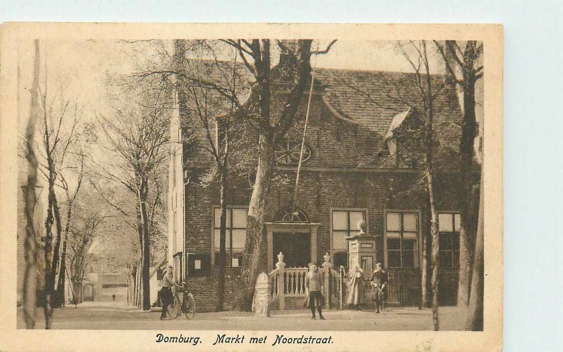 Domburg Markt met Noordstraat