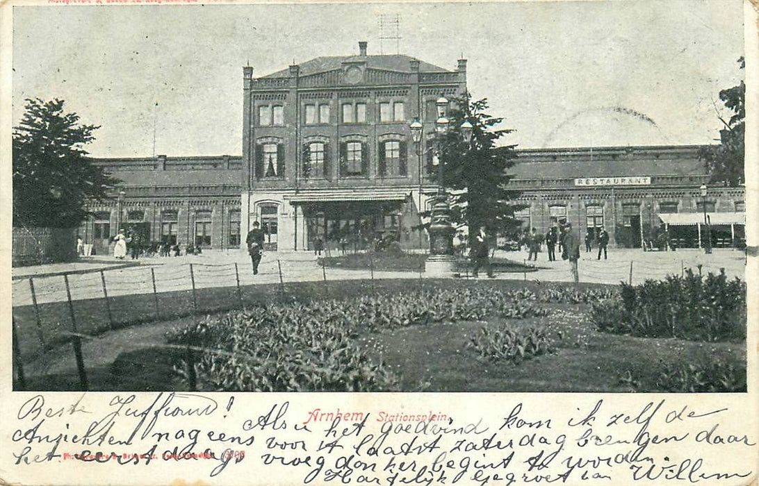 Arnhem Stationsplein