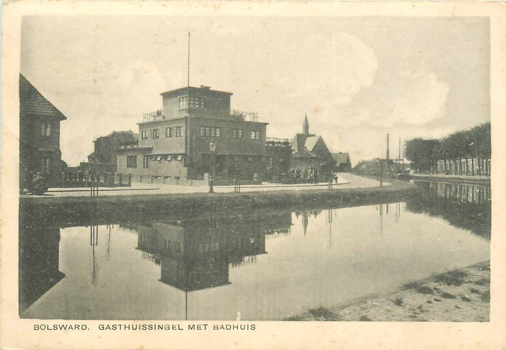 Bolsward Gasthuissingel met Badhuis