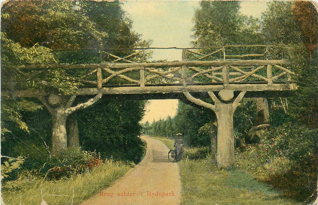 Brug achter t Hydepark