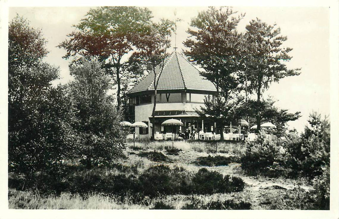 Doorn Theeschenkerij Chalet St Helenaheuvel