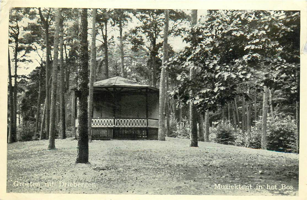 Driebergen-Rijsenburg Muziektent in het Bos