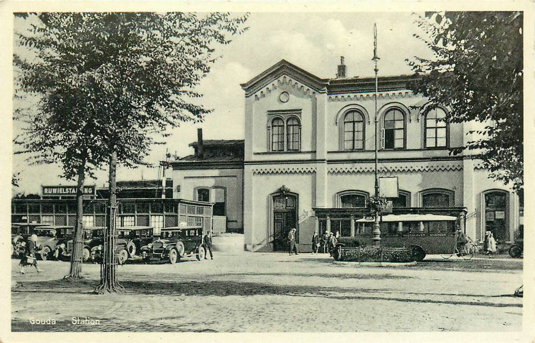 Gouda Station