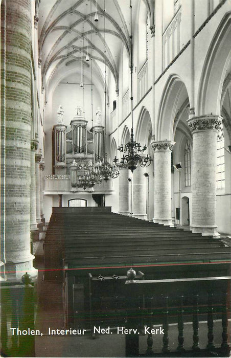 Tholen Interieur Ned Herv Kerk