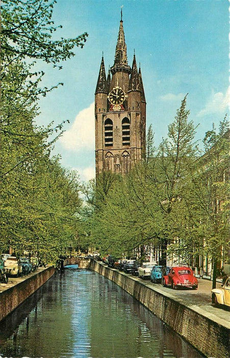 Delft Oude Delft met Oude Kerk