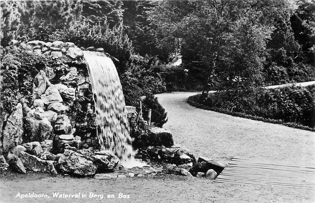 Apeldoorn Waterval in Berg en Bos