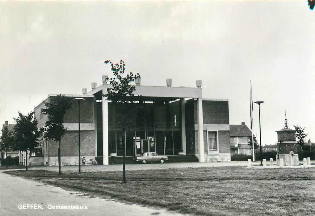 Geffen  Gemeentehuis