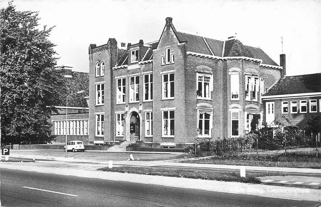 De Steeg  Gemeentehuis