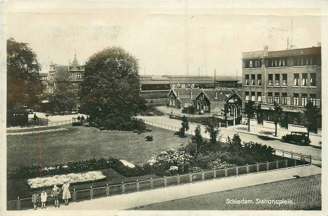 Schiedam Stationsplein