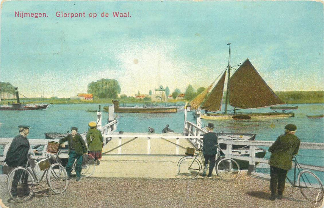 Nijmegen Gierpont op de Waal