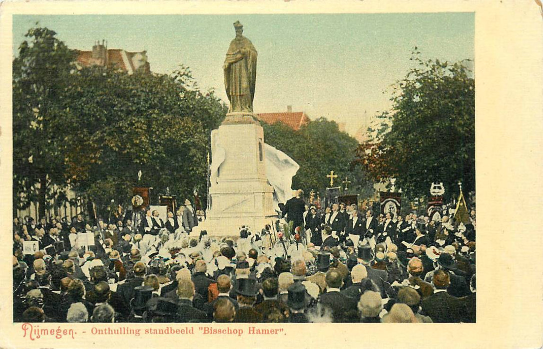 Nijmegen Onthulling standbeeld Bisschop Hamer