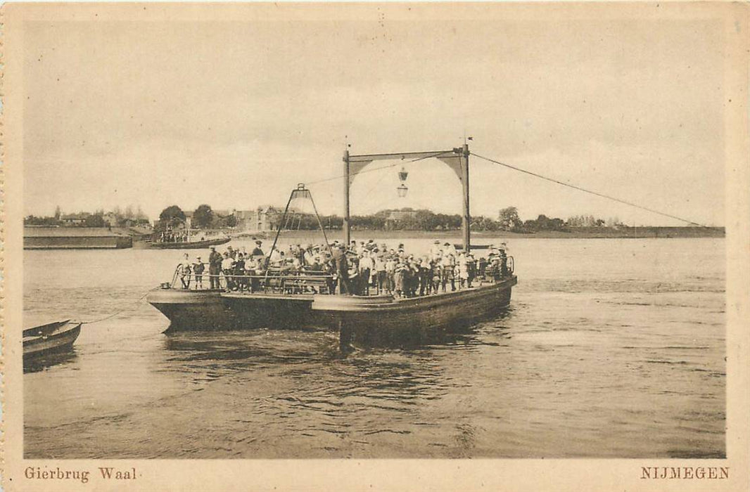 Nijmegen Gierbrug Waal