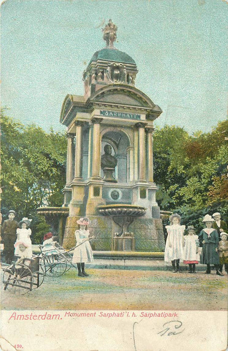 Amsterdam Monument Sarphati in het Sarphatipark