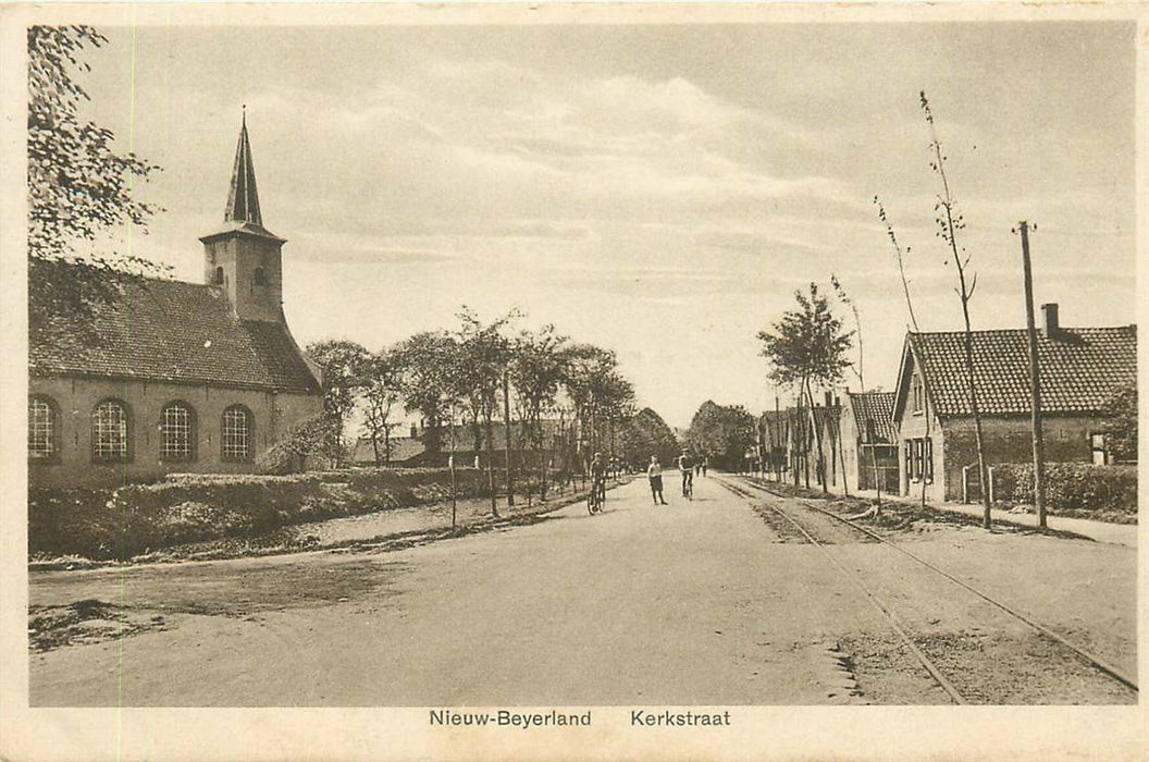 Nieuw-Beyerland Kerkstraat