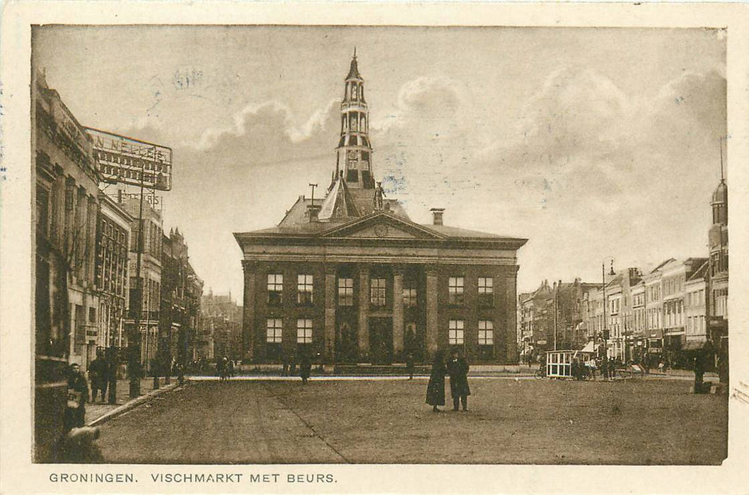 Groningen Vischmarkt met Beurs